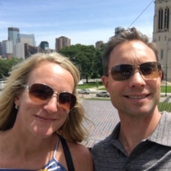 Meet your Posher, Christine - Picture 1 of 1